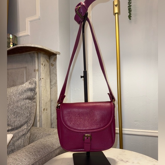 Pulicati Handbags - Pulicati Italian Leather and Suede Flap Over Crossbody Bag (NWOT)